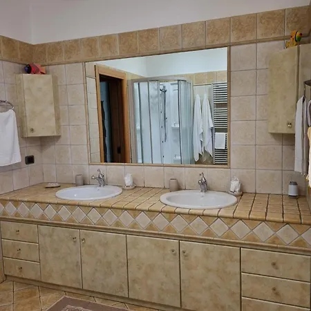 Apartment Consuelo House *