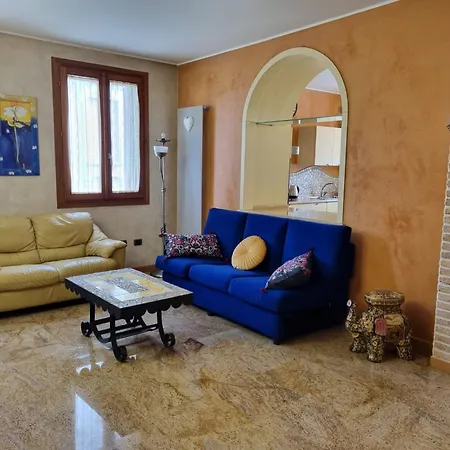 Apartment Consuelo House